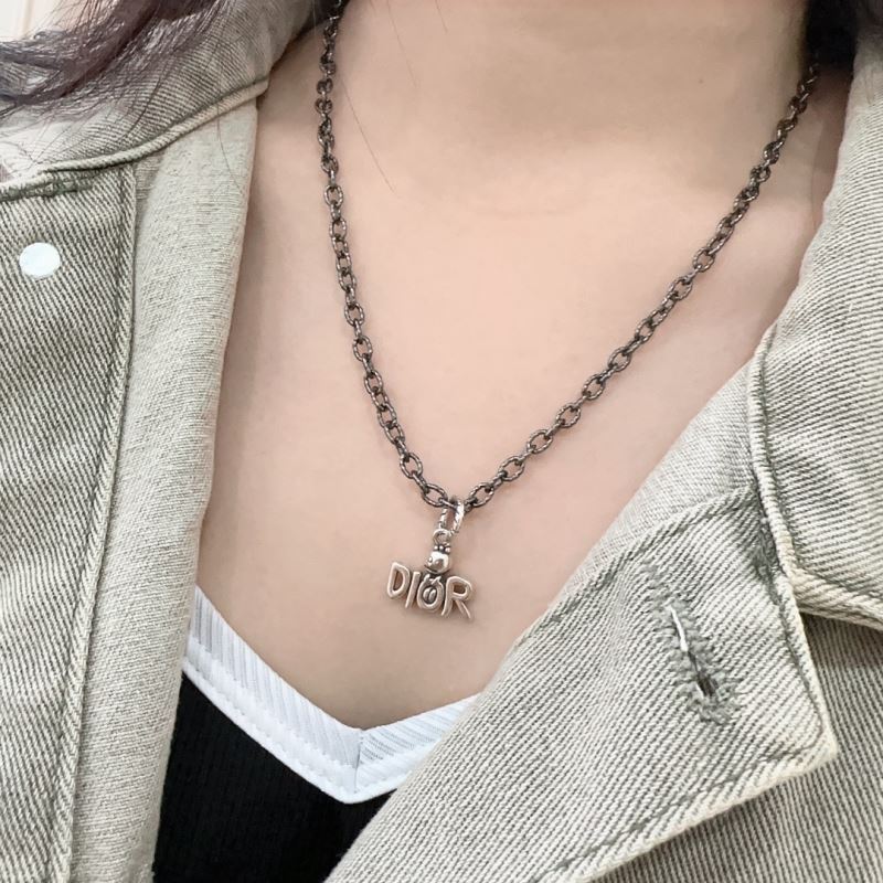 chr1st1an D10r necklaces